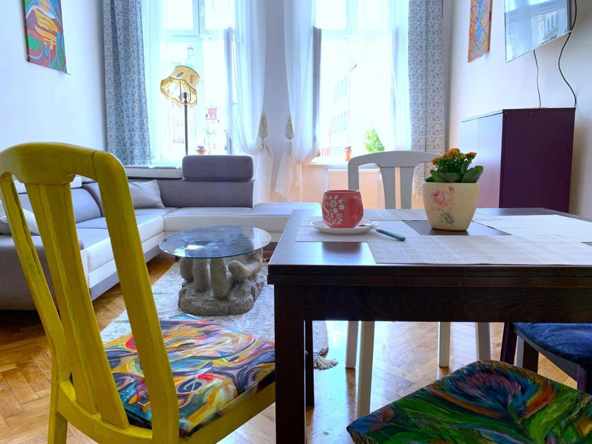 Rynekart Apartment Swidnica  Bagian luar foto