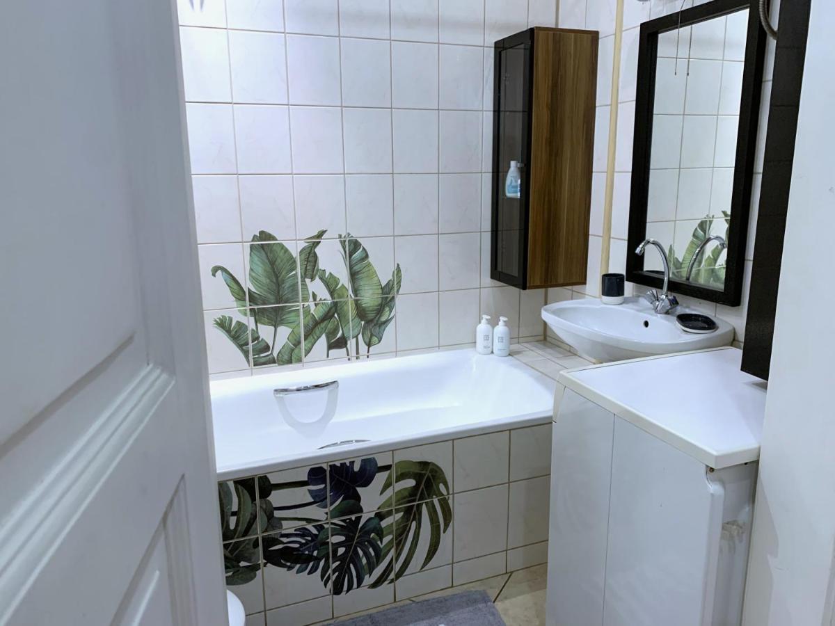 Rynekart Apartment Swidnica  Bagian luar foto