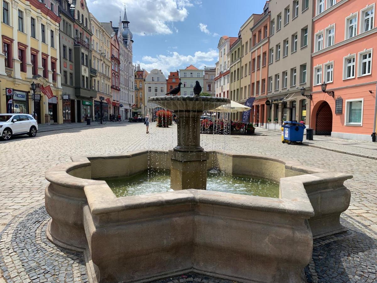 Rynekart Apartment Swidnica  Bagian luar foto