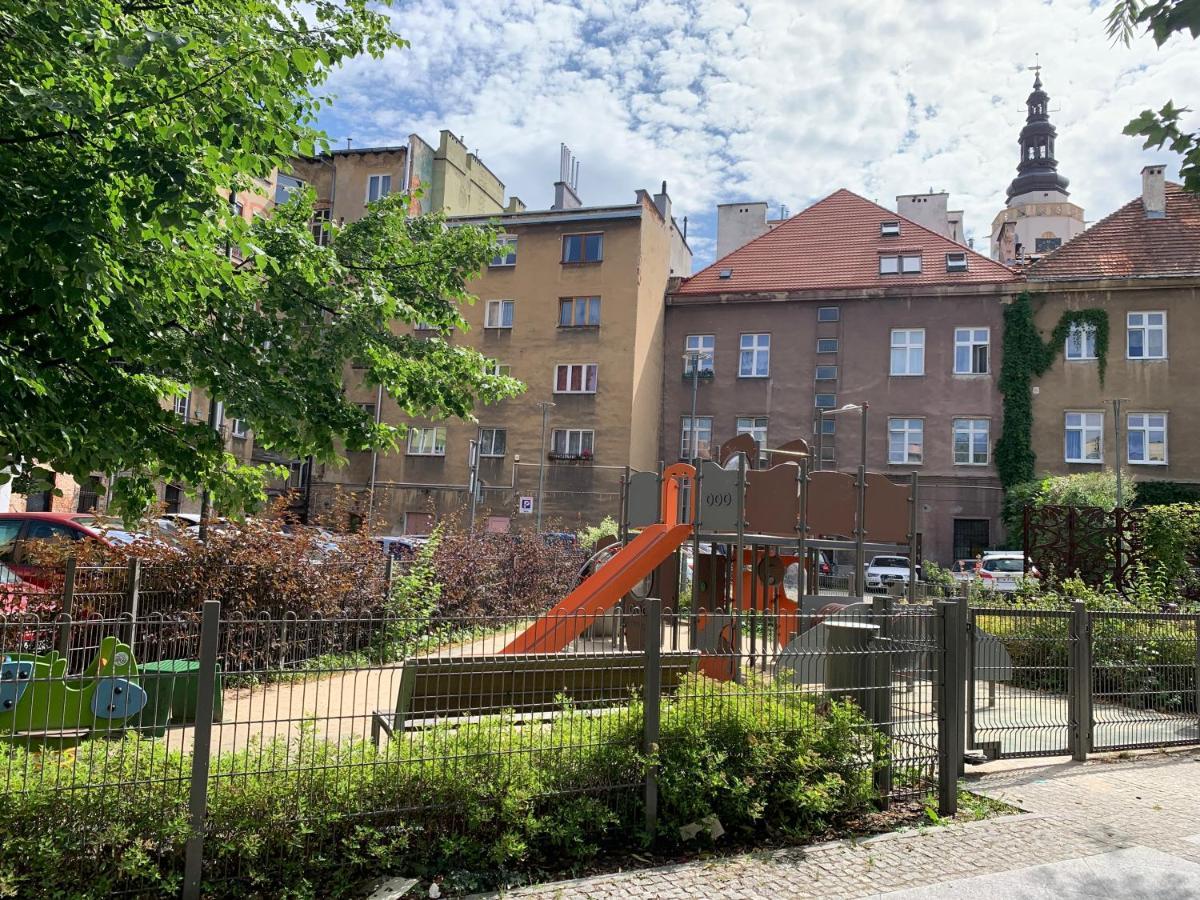 Rynekart Apartment Swidnica  Bagian luar foto