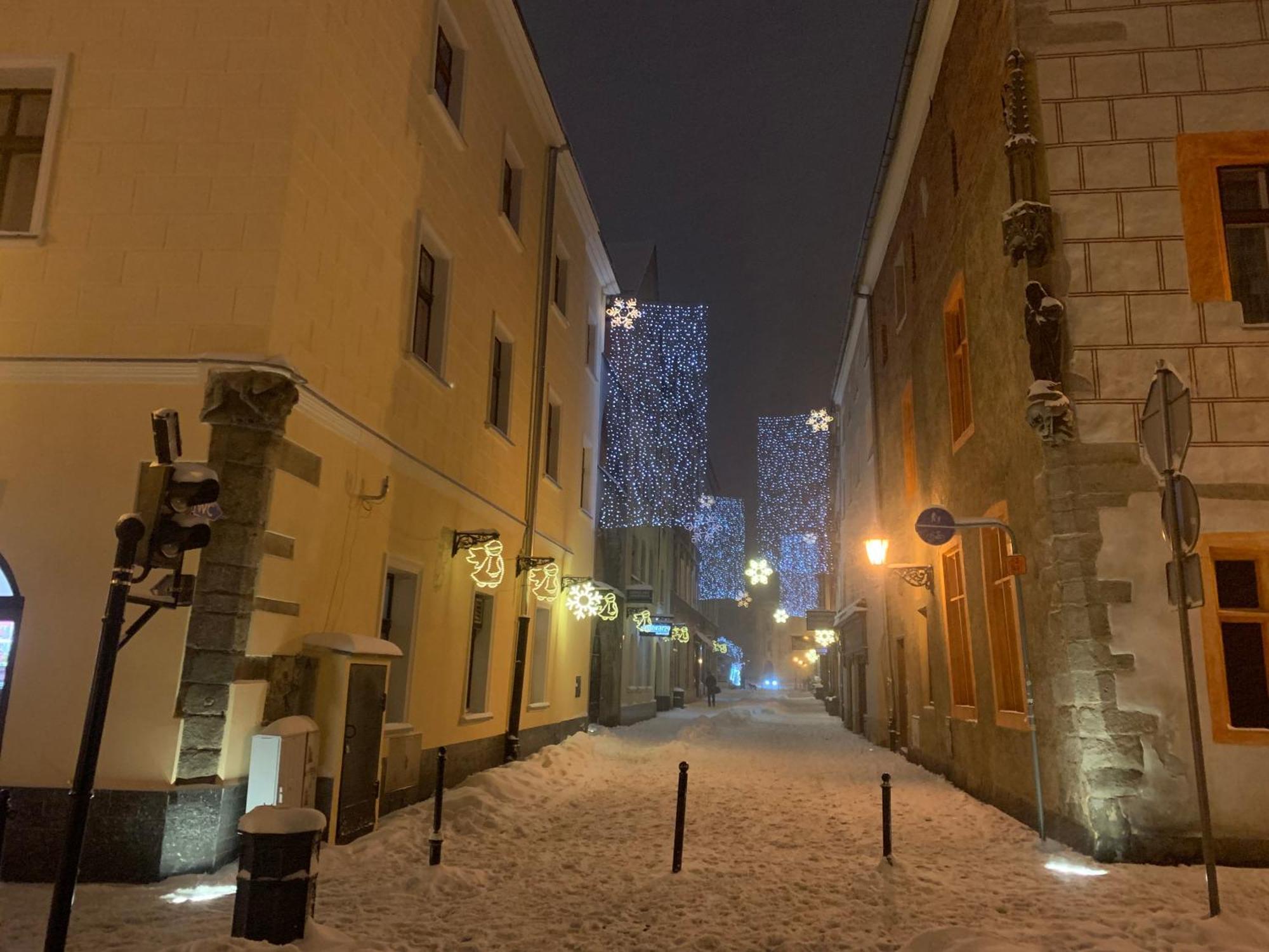 Rynekart Apartment Swidnica  Bagian luar foto